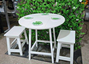 Studio table with 2 stools