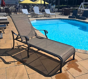 Valencia Chaise Lounge