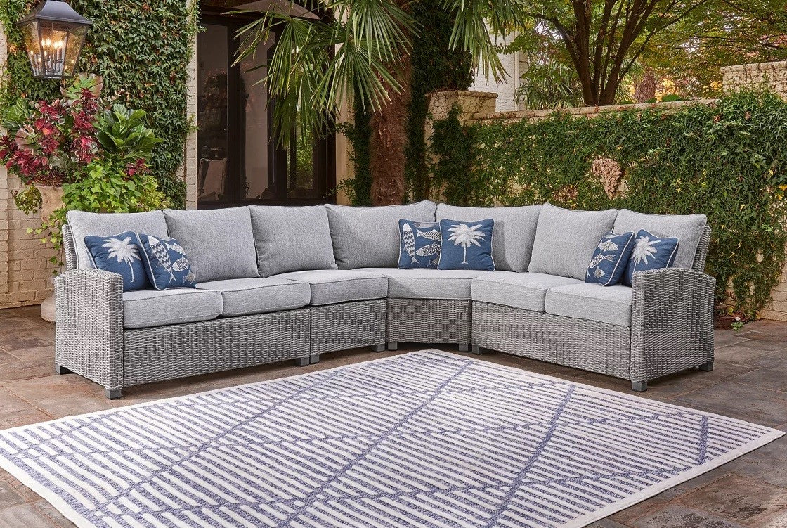 Palmetto Banquet Dining Group - In Stock