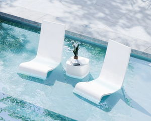 Pool Lounge Chairs & In-Pool Furniture | POLYWOOD™