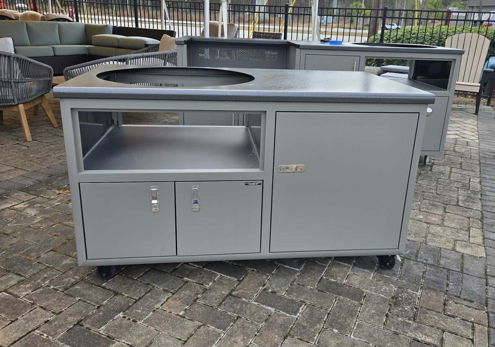 Challenger Big Green Egg Cart - Leisure Depot