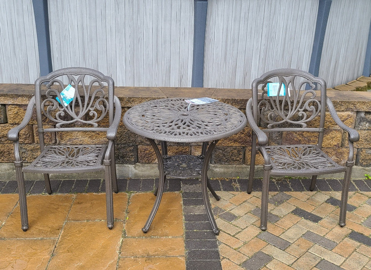 Amalfi 3 pc round bistro set