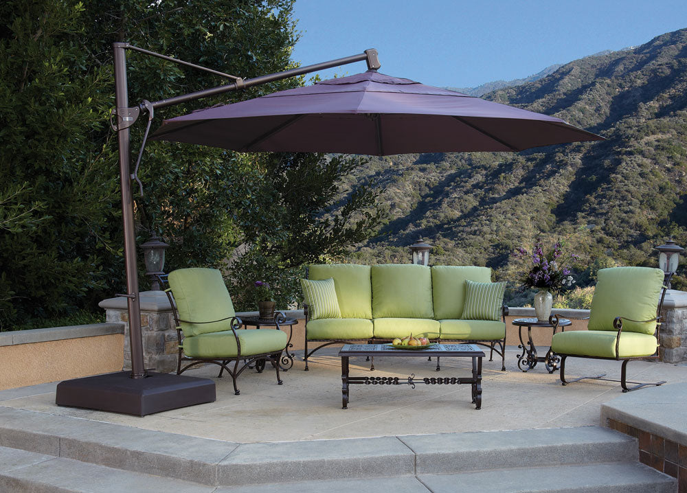 Umbrella - 13' Cantilever