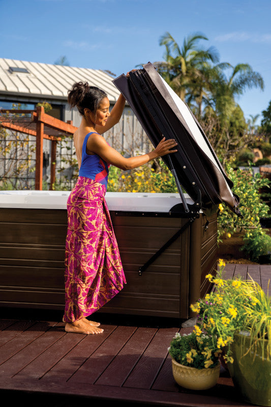 Hot Spring Uprite® Spa Cover Lifter - Leisure Depot