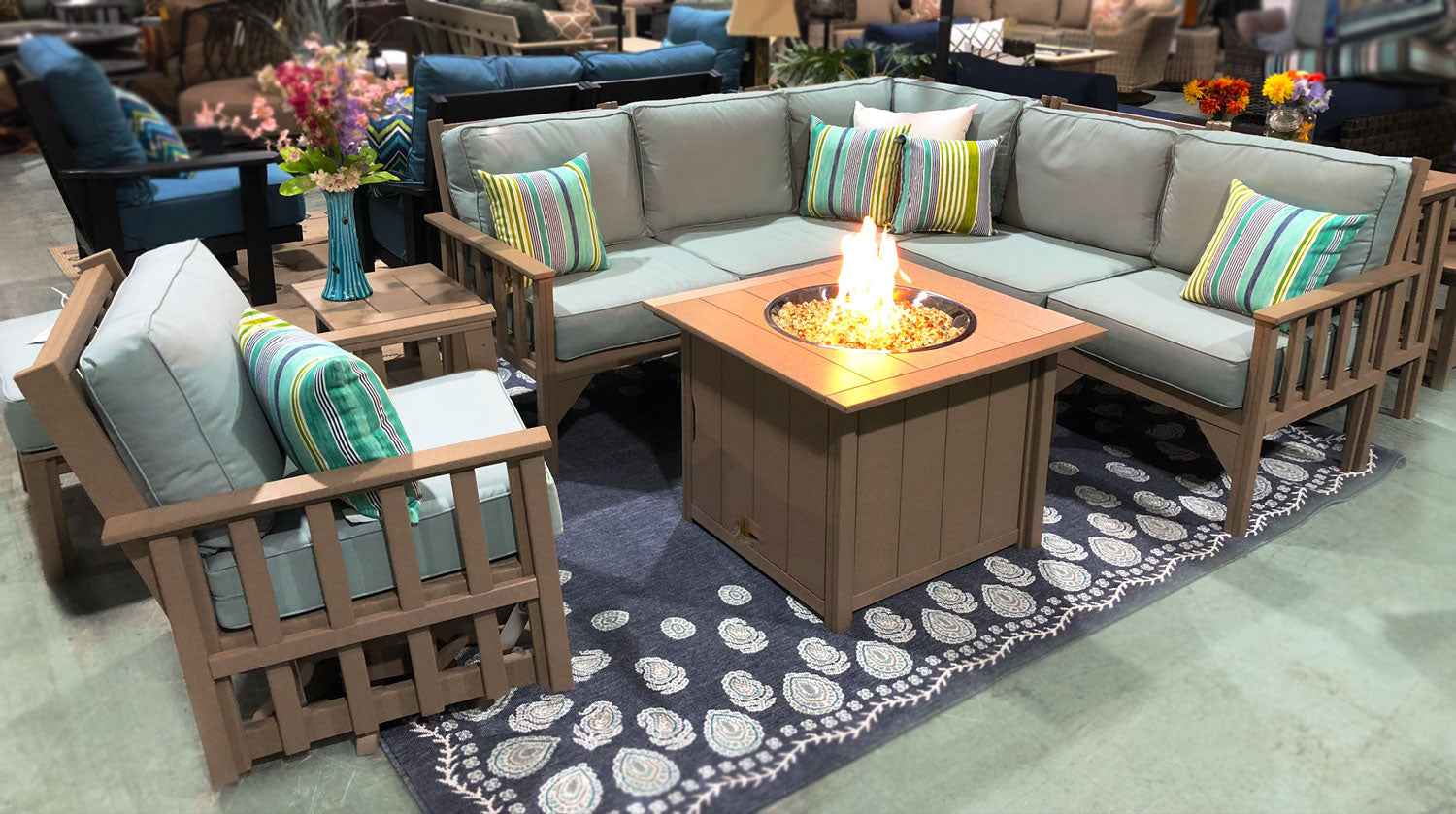 Carter poly lumber Amish outdoor deep seat sectional with fire pit